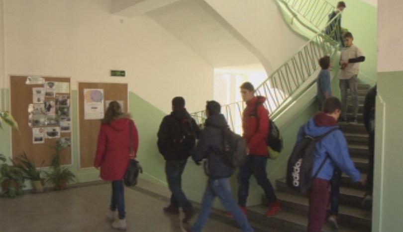 Не решиха проблема с агресивния третокласник от столичното 19-то училище