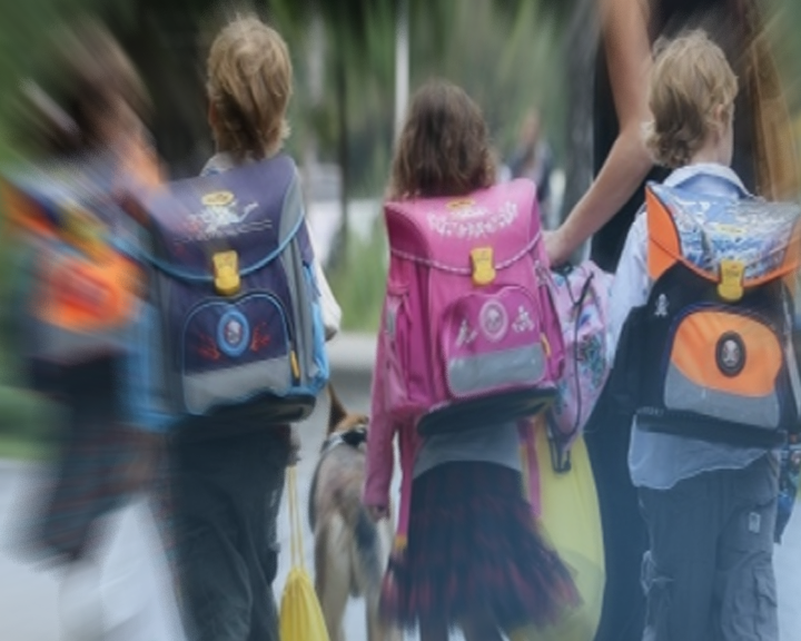 Проблеми в някои училища при тазгодишния прием на първокласници в София