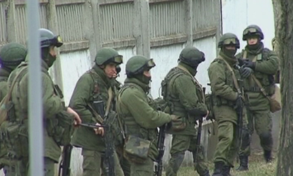 Украйна с пълна мобилизация срещу руското военно присъствие