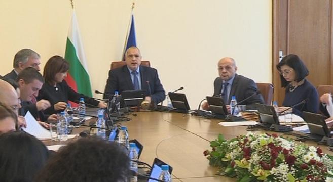 правителството одобри управленската програма стабилно развитие страната