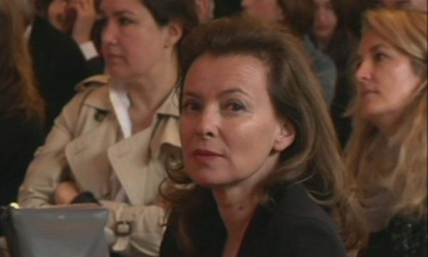 Първата дама на Франция в болница