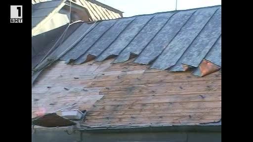 Задигнаха медни листи от Държавния куклен театър