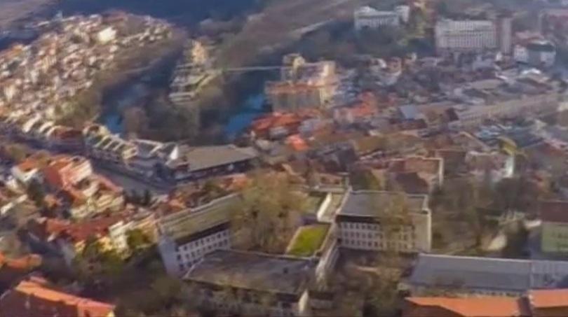 Общините с искания и пред служебното правителство