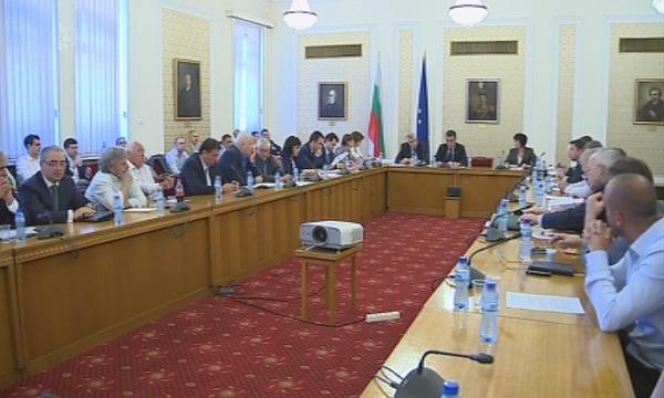 Икономическата комисия отхвърли ветото на президента върху промените в закона за защита на конкуренцията
