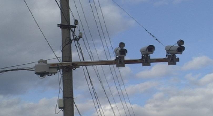 ГЕРБ иска премахване на знаците, предупреждаващи за камери на пътя