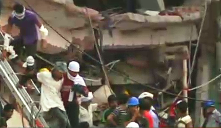 Недоволство след трагедията в Бангладеш