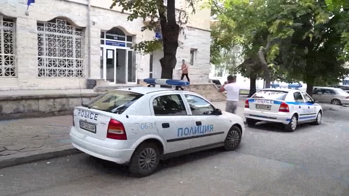 Арестуваха лекар, възпрепятствал полицейска акция