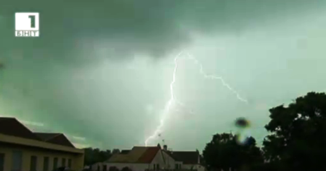 Опустошителни градушки във Франция