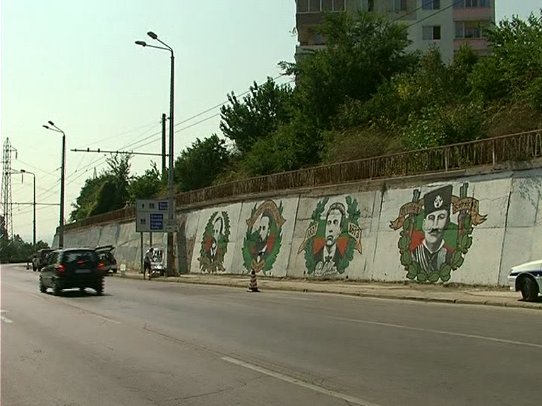 Портрети на Аспаруховия мост