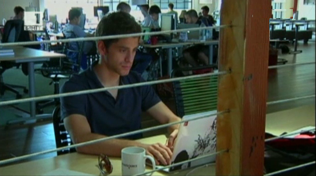 Милиони хора все още не използват интернет