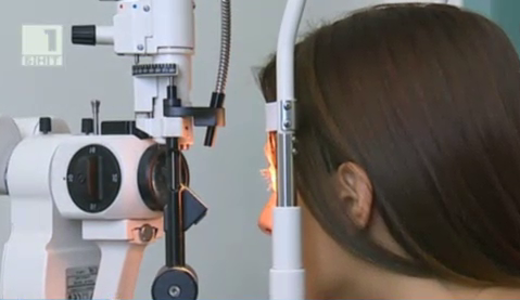 Как да пазим очите си през лятото?