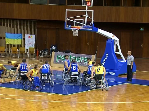 Отборът на Варна е втори на Международния турнир по баскетбол на колички