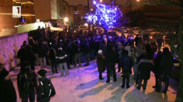 Двама загинаха при сблъсъците в Киев