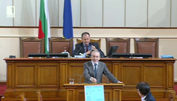 Лютви Местан ще съди Борисов заради клевета