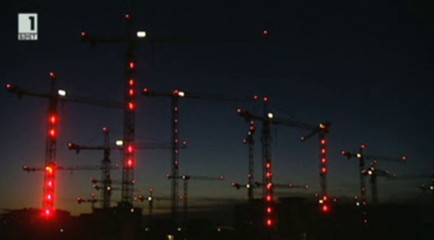 Изкуство със строителни кранове