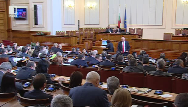 Парламентът одобри предложението на ГЕРБ за промени в Изборния кодекс (ОБНОВЕНА)