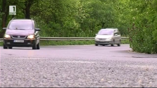 Катастрофа заради паднали камъни в Кресненското дефиле
