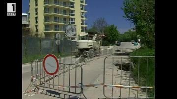 Застрашен е пътят Варна-Златни пясъци