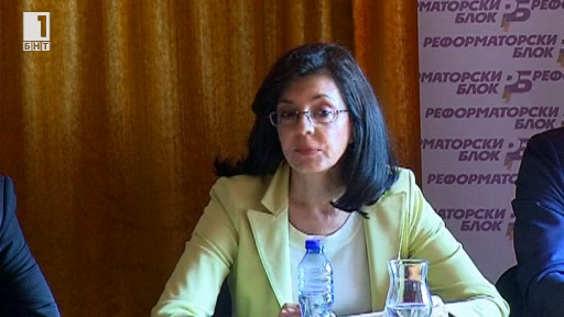 Меглена Кунева: Ситуацията около бежанската криза се следи