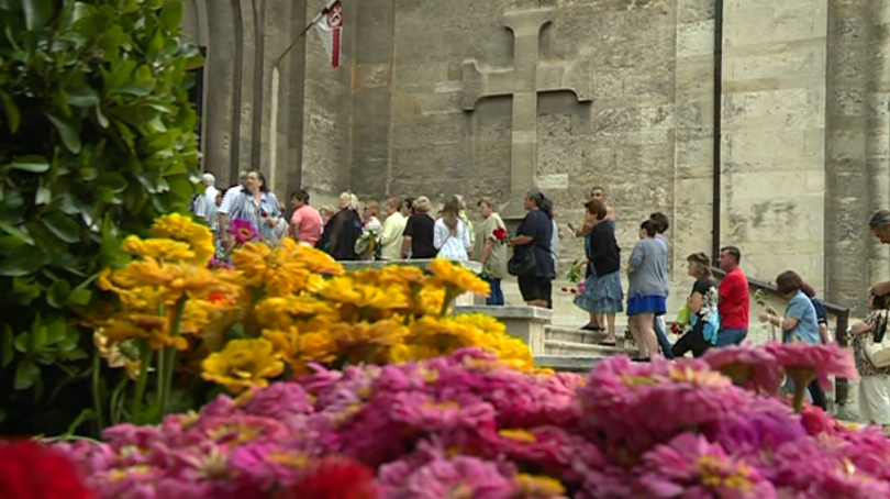 На Голяма Богородица Варна отбелязва официалния си празник