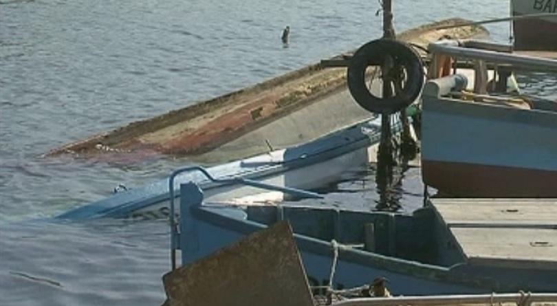 Влекач разруши рибарско селище във Варна