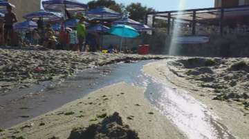 Отпадни води замърсяват морето в Созопол