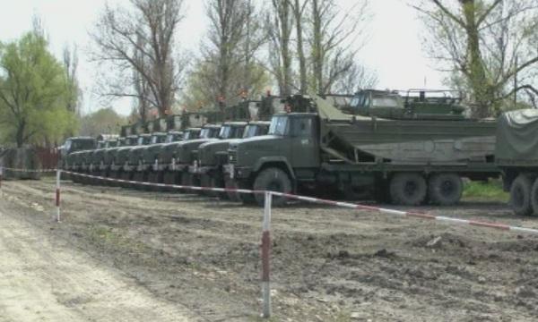 Военни учения на НАТО и на Русия