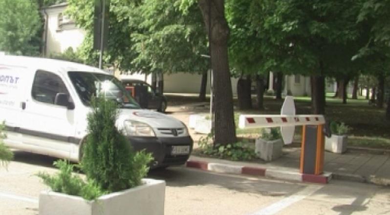 Разширяват синята зона във Враца