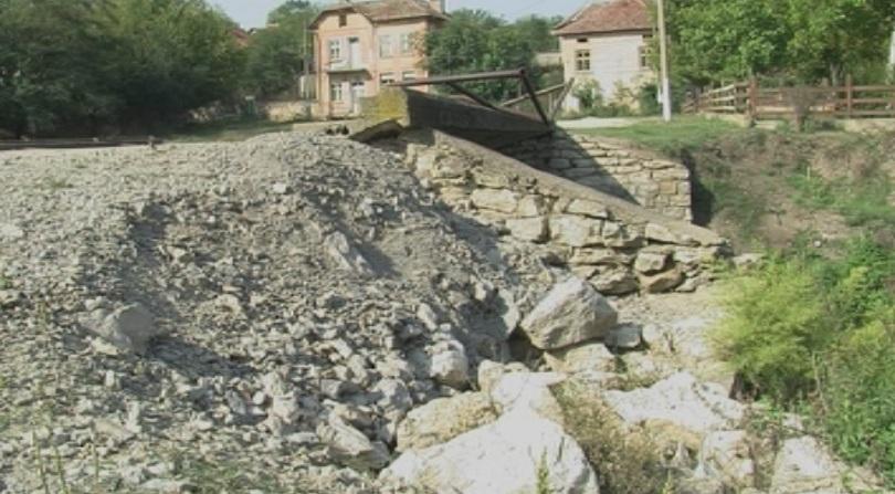 Жители на врачански села живеят в безизходица