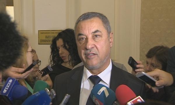 Валери Симеонов: Исмаилов няма необходимите качества за поста