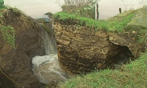 След валежите в Родопите - под вода и на тъмно