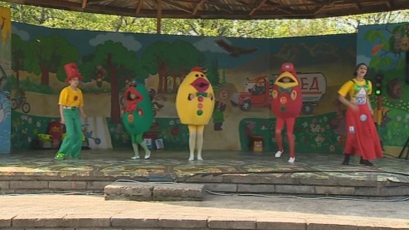 Концерт от кампанията Спри, детето запази! в столичния зоопарк